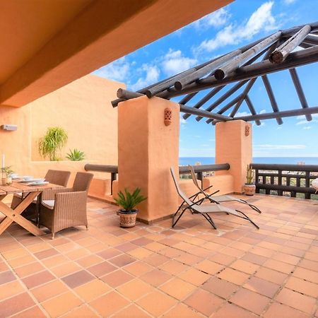 9 Penthouse With Amazing Sea Views, Close To Golf Manilva Duquesa Экстерьер фото