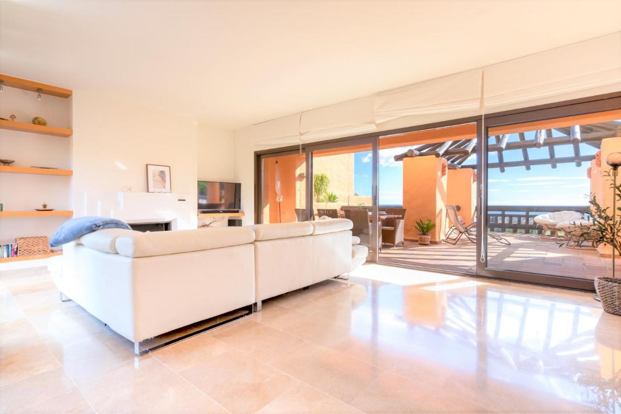 9 Penthouse With Amazing Sea Views, Close To Golf Manilva Duquesa Экстерьер фото